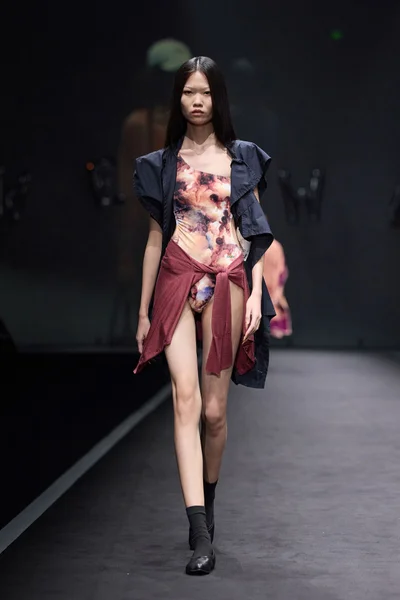 Look 35